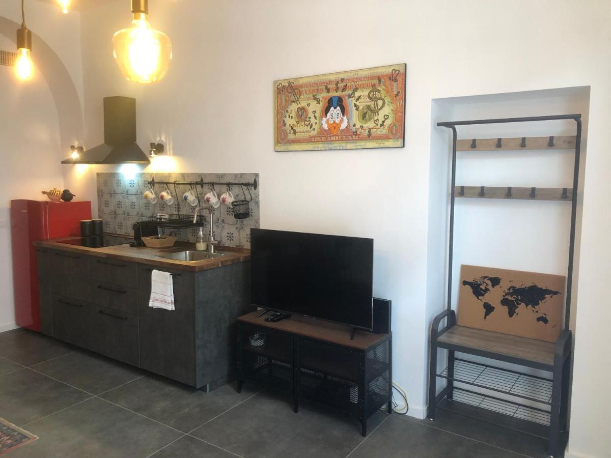 Home In Trast II Рим Экстерьер фото